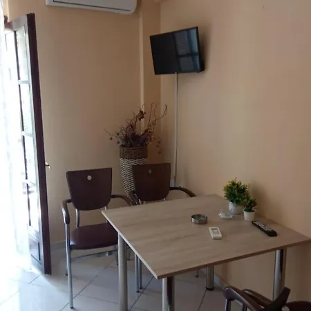 Golden Appartamento Nea Kallikrateia