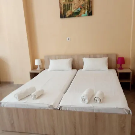 Golden Apartment Nea Kallikrateia